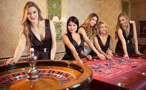 Pengguna memeriksa jadwal bonus e36
